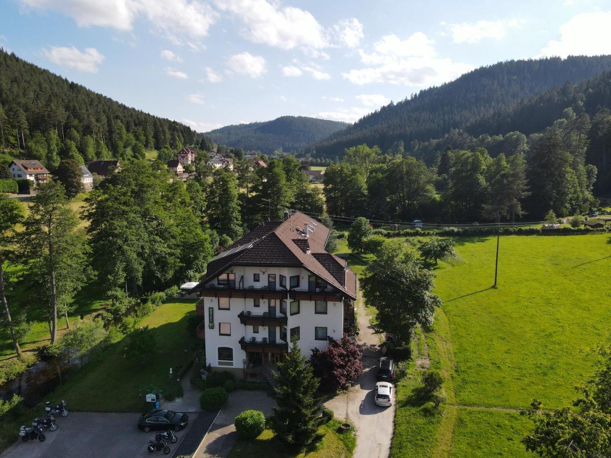 Enz Residenz Hotel Enzklosterle Exterior photo