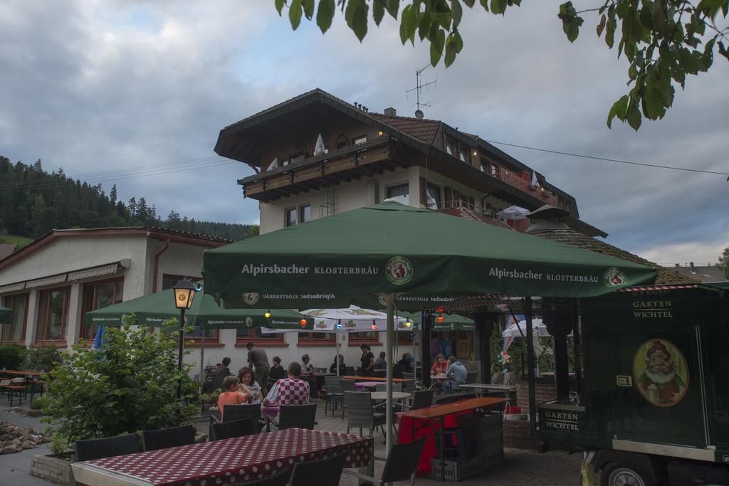 Enz Residenz Hotel Enzklosterle Exterior photo