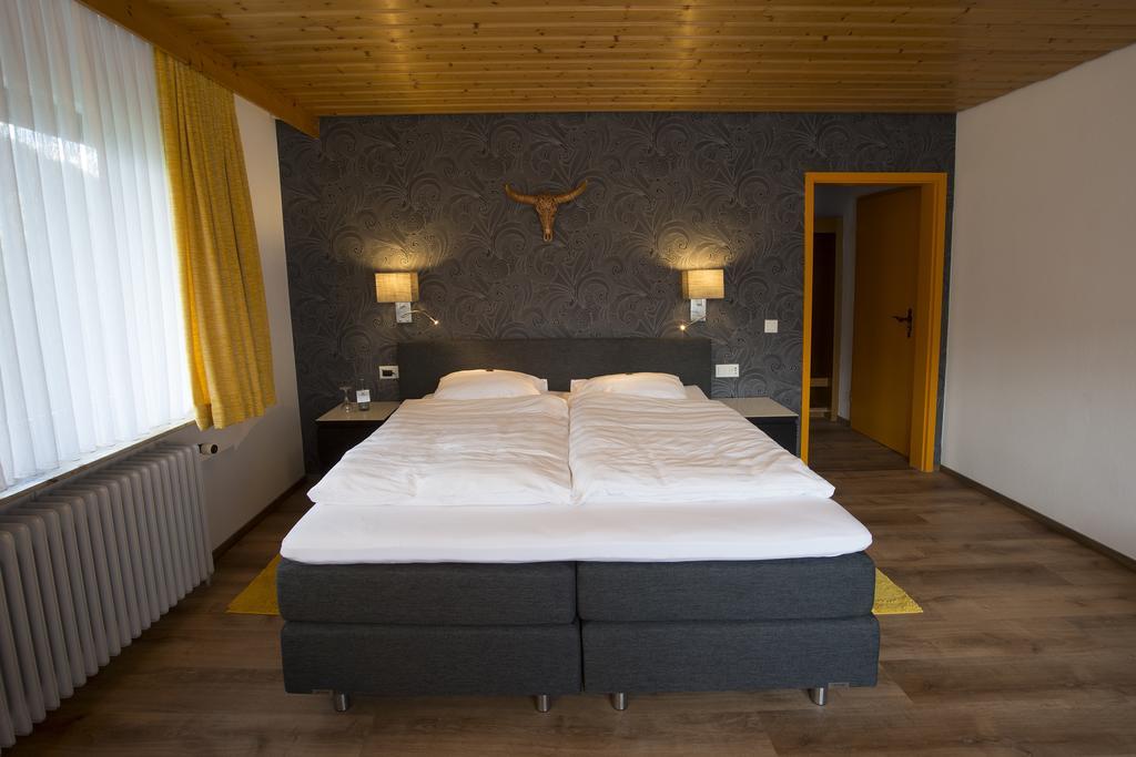 Enz Residenz Hotel Enzklosterle Exterior photo
